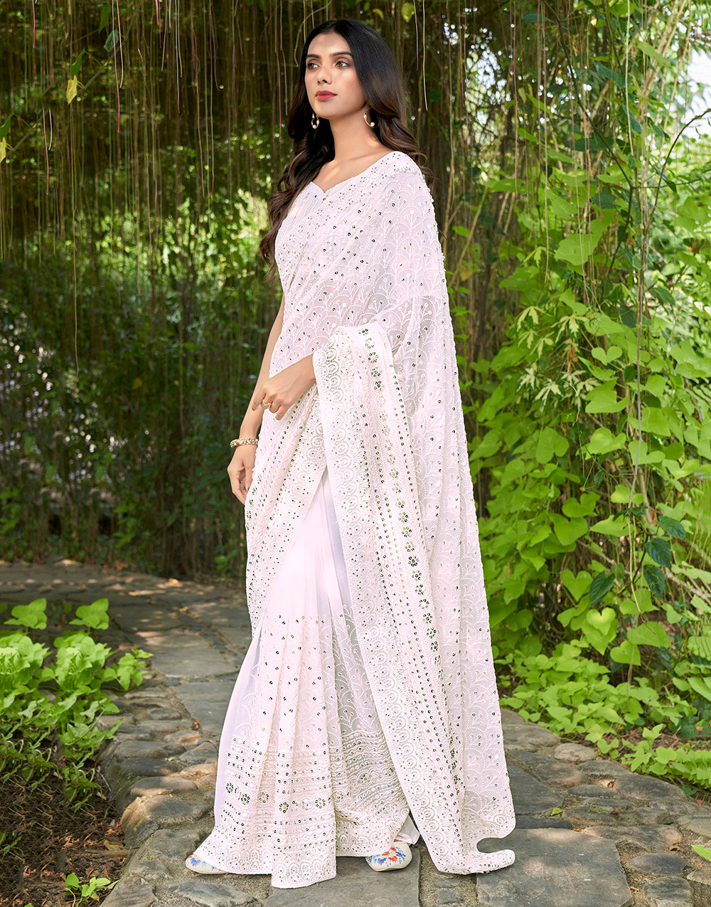 White Georgette Saree With Sequence & Thread Embroidery Work