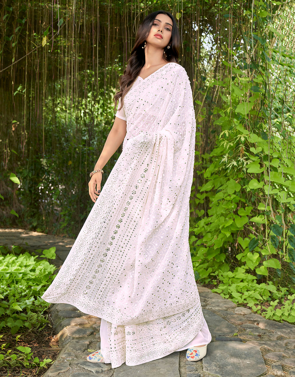 White Georgette Saree With Sequence & Thread Embroidery Work