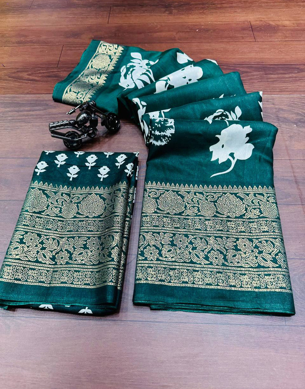 Green Dola Silk Foil Printed Saree