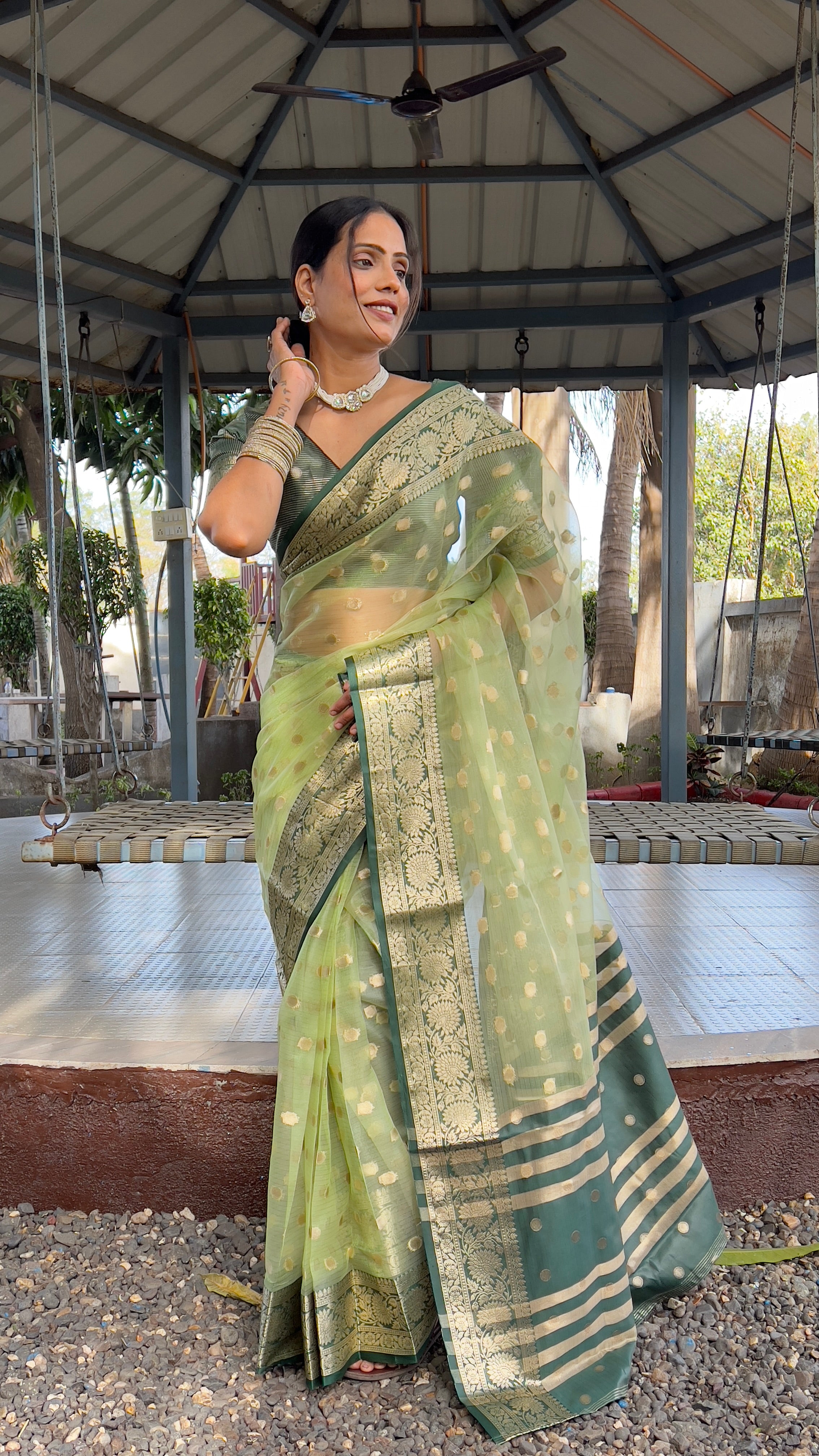 Graceful Ready To Wear Soft Organza Silk Saree With Blouse Piece