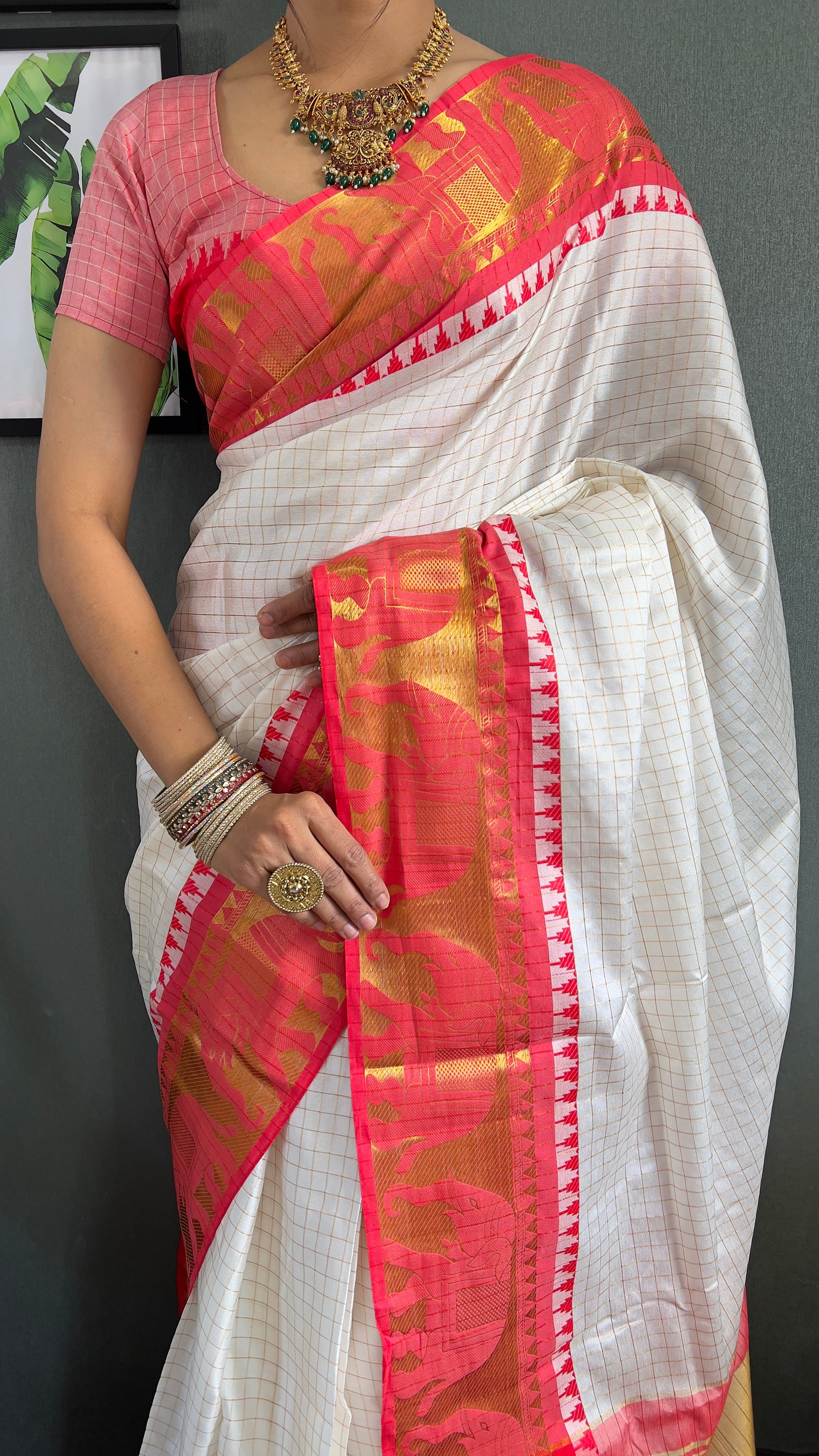 Ethnic Motifs Woven Design Zari Cheks Kanjeevaram Silk Saree Just Wear 1.Min