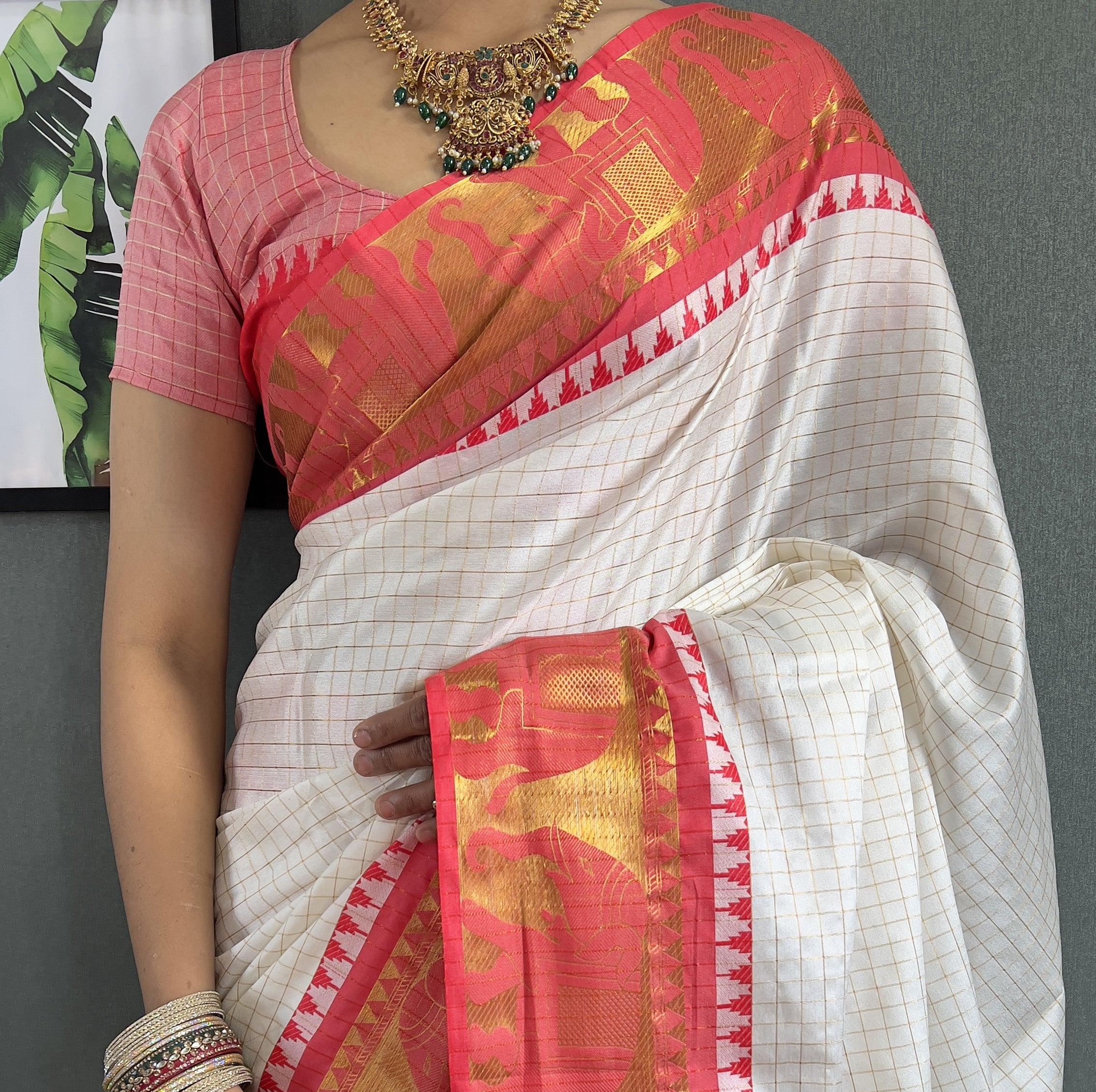 Ethnic Motifs Woven Design Zari Cheks Kanjeevaram Silk Saree Just Wear 1.Min