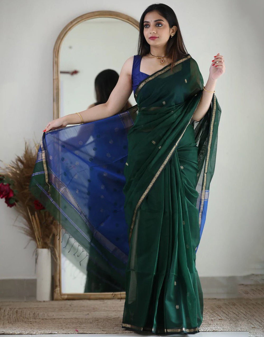 Green Soft Cotton Saree With Golden Zari Weaving