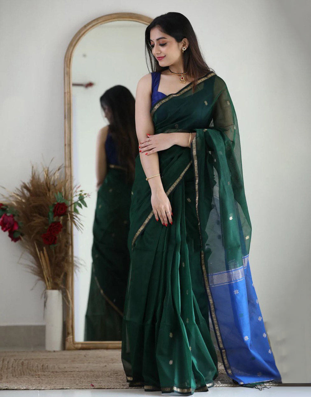Green Soft Cotton Saree With Golden Zari Weaving
