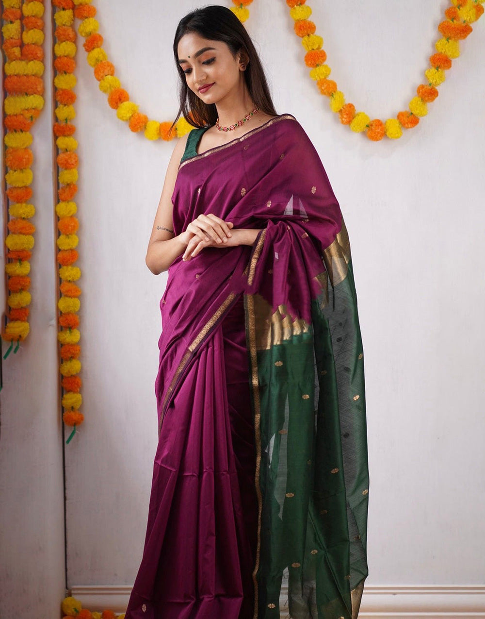Magenta Cotton Silk Saree With Zari Weaving Work