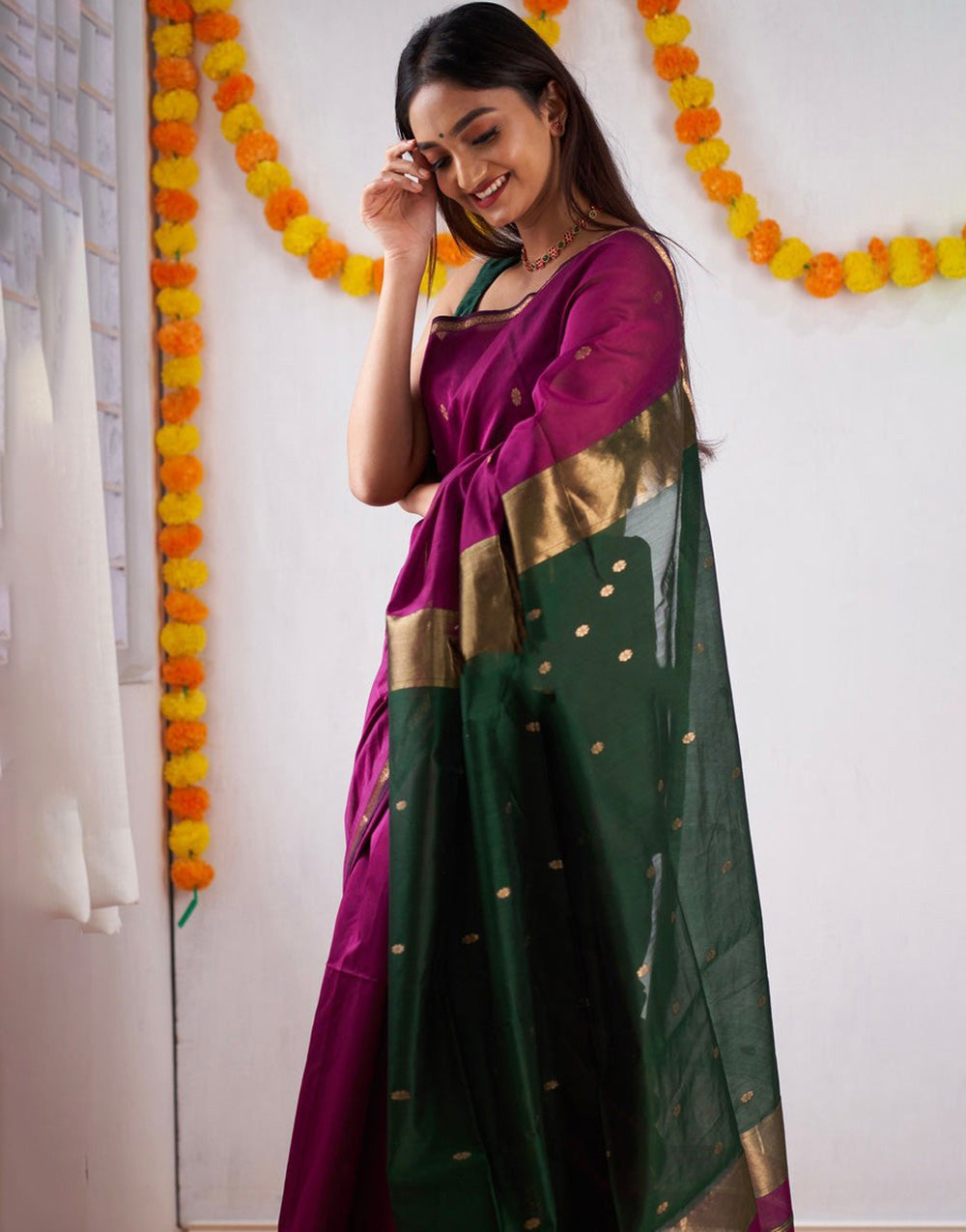 Magenta Cotton Silk Saree With Zari Weaving Work