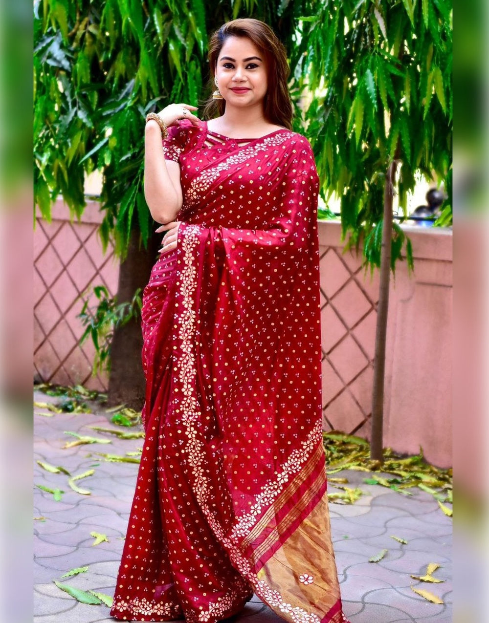 Maroon Silk Saree With Gota Patti Border & Block Bandhej Print