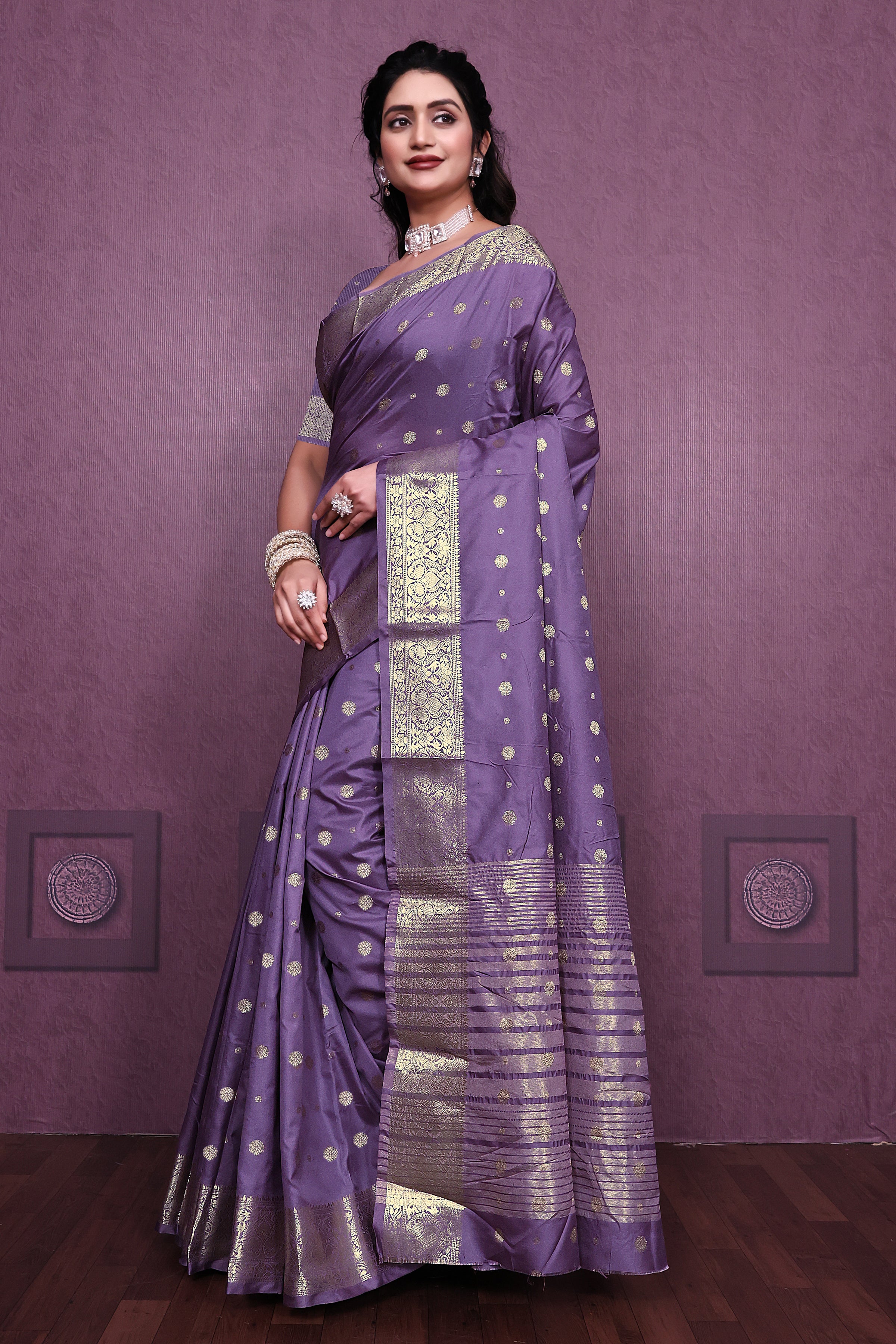 Exclusive Border Nimakari Design Soft Silk Saree