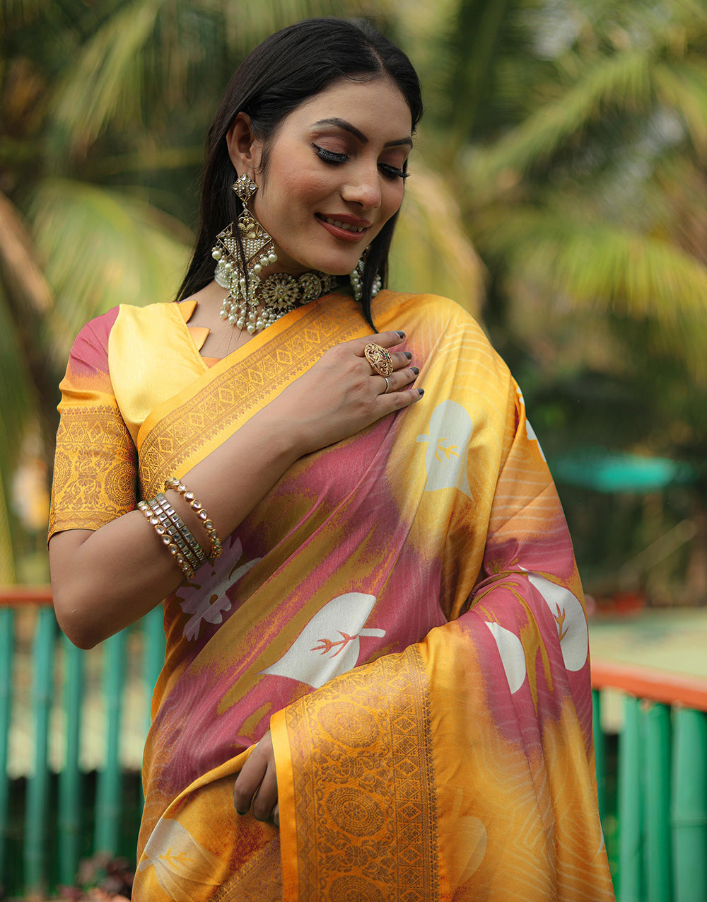 Gold Yellow Dola Silk Saree With Weaving Border Printed Work