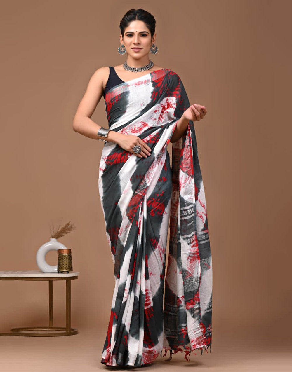 White & Dark Gray Linen Saree With Digital Printed Work