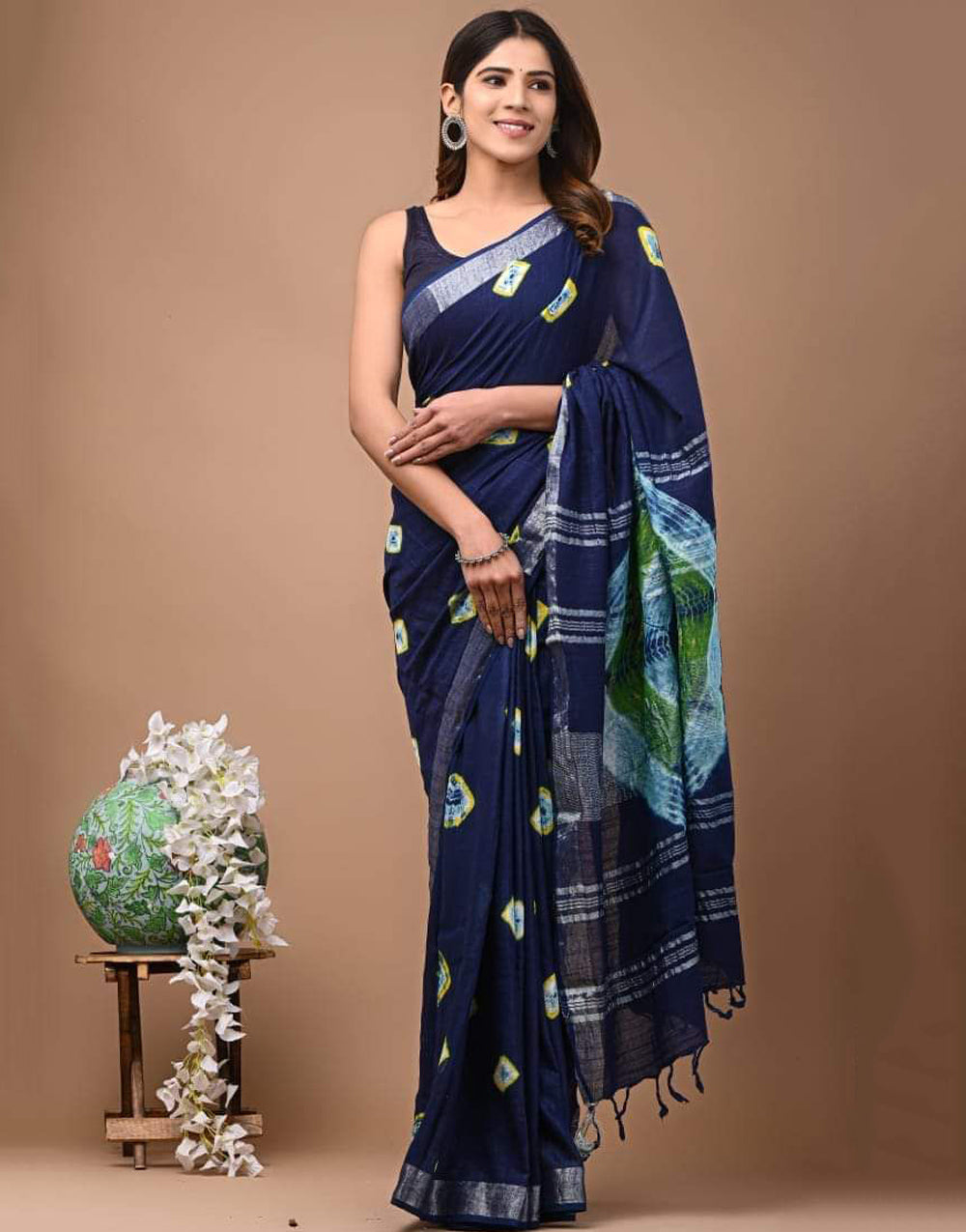 Navy Blue Linen Saree With Digital Printed Work