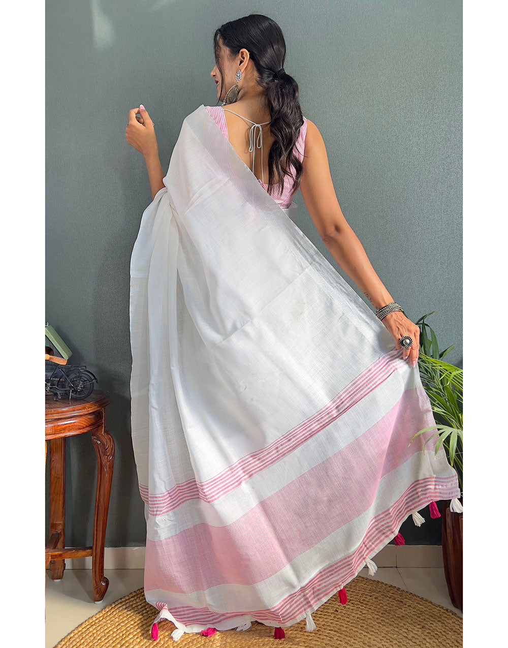 White & Pink Cotton Striped Saree With Tassles On Pallu