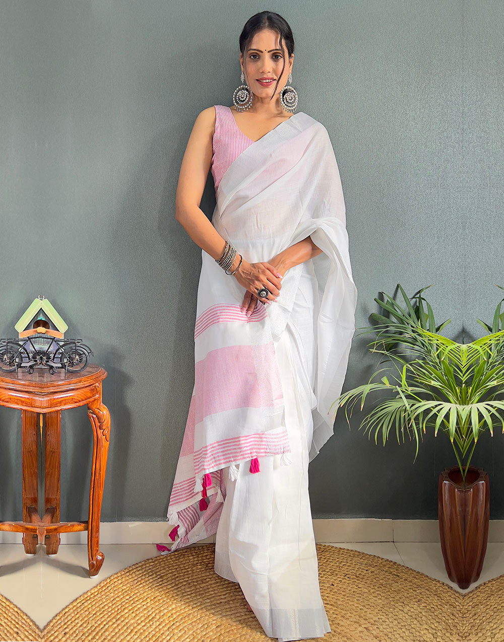 White & Pink Cotton Striped Saree With Tassles On Pallu