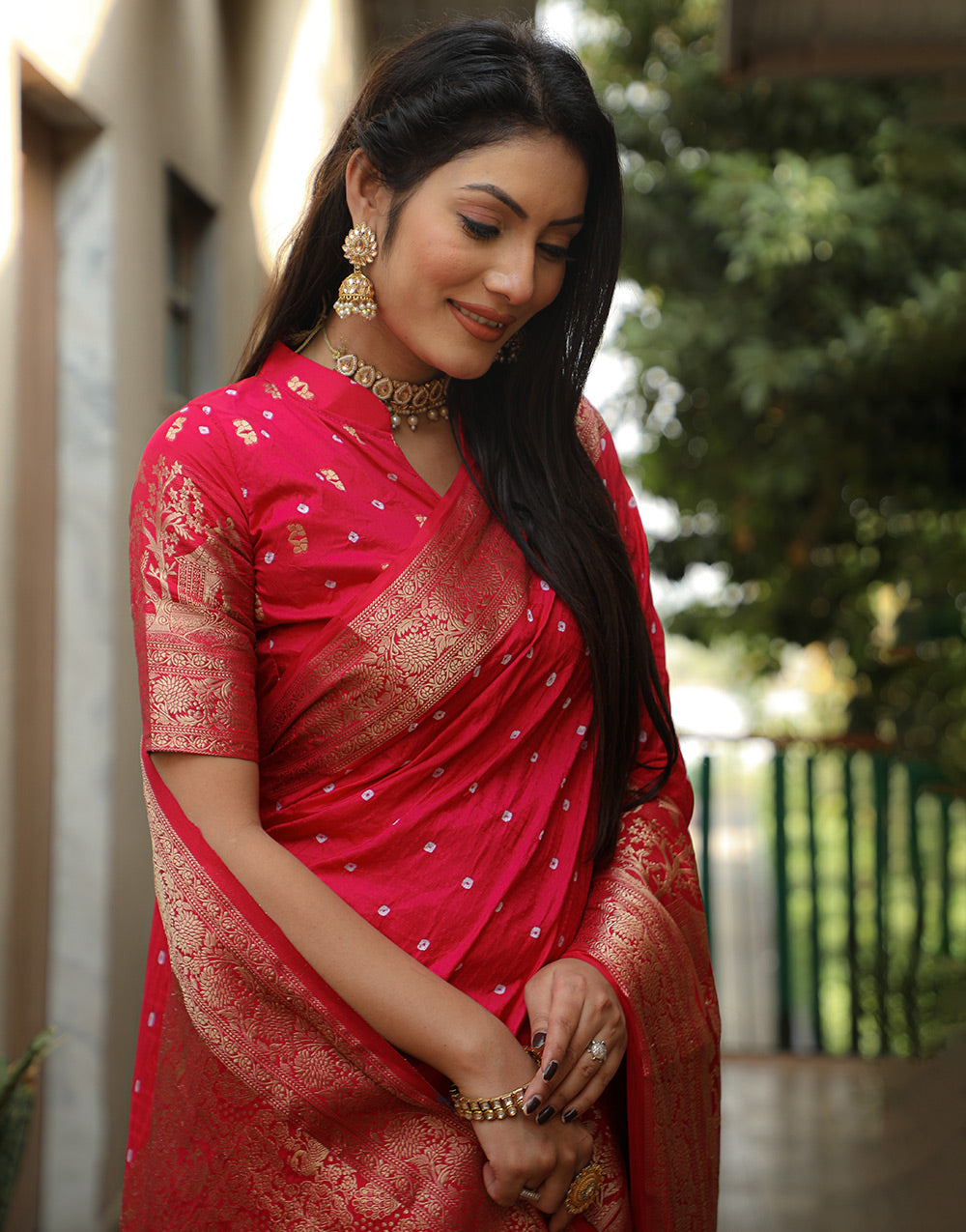 Red Bandhej Dola Silk Saree With Zari Weaving Work