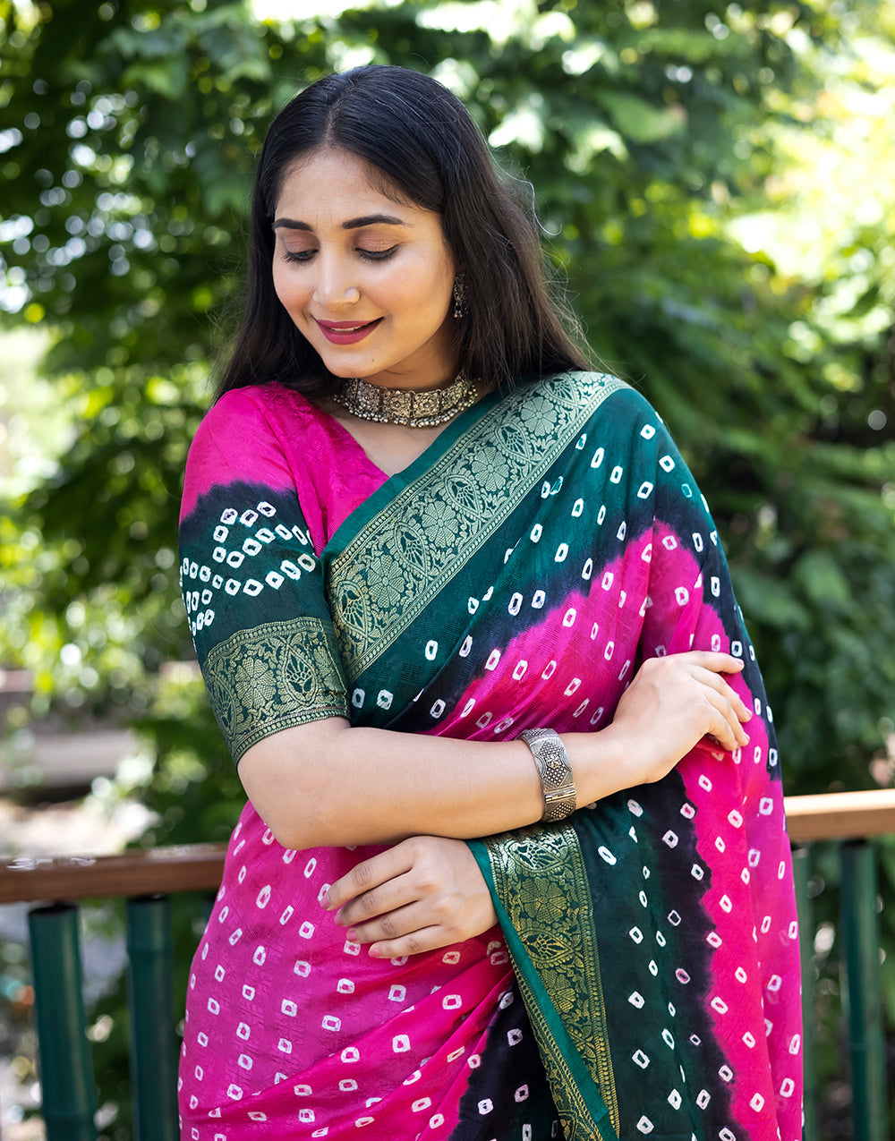 Rani Pink & Dark Green Hand Bandhej Bandhani Saree With Weaving Work
