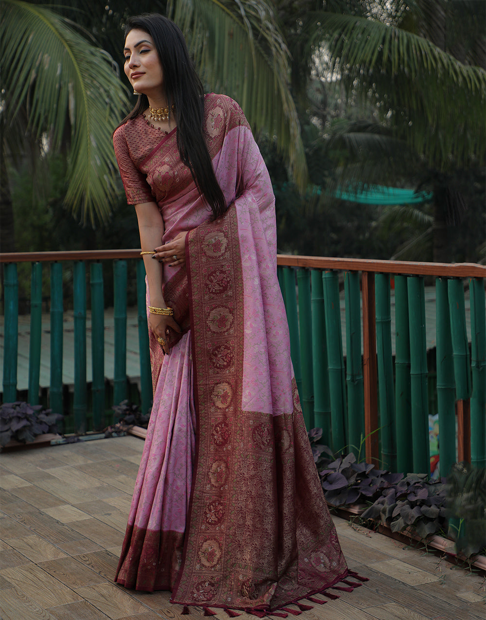 Wild Orchid Pink Kanjivaram Soft Silk Saree With Weaving Work