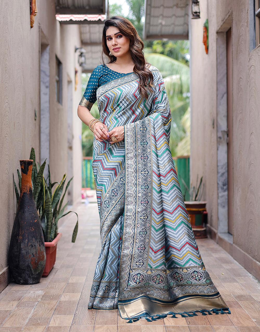 Teal Blue Kanjivaram Silk Saree With Zari Weaving Work