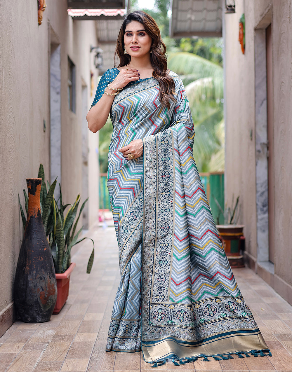 Teal Blue Kanjivaram Silk Saree With Zari Weaving Work