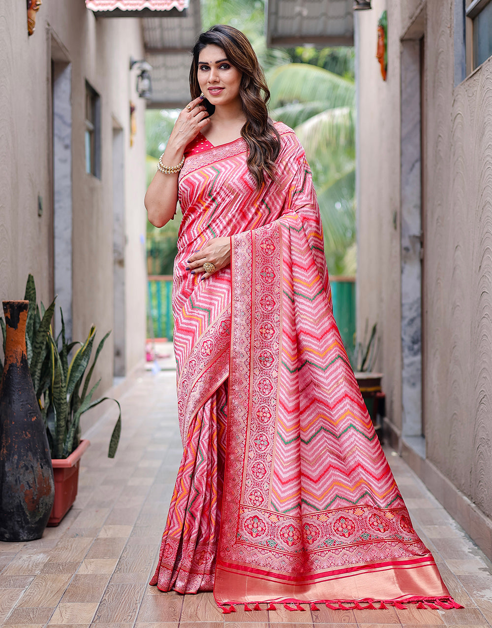 Peony Pink Kanjivaram Silk Saree With Zari Weaving Work