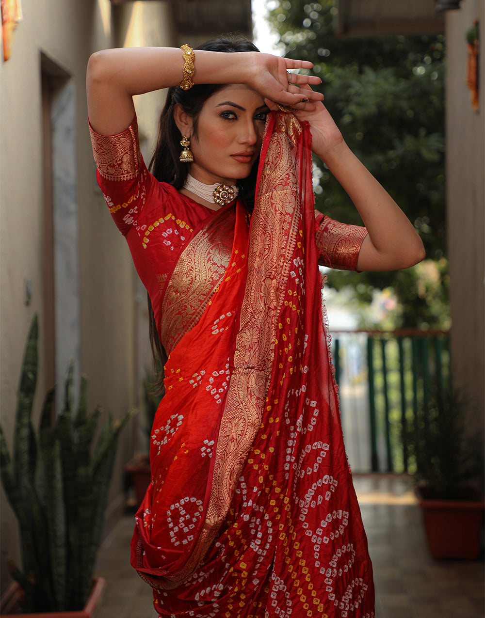 Red & Orange Bandhej Silk Saree With Weaving Work