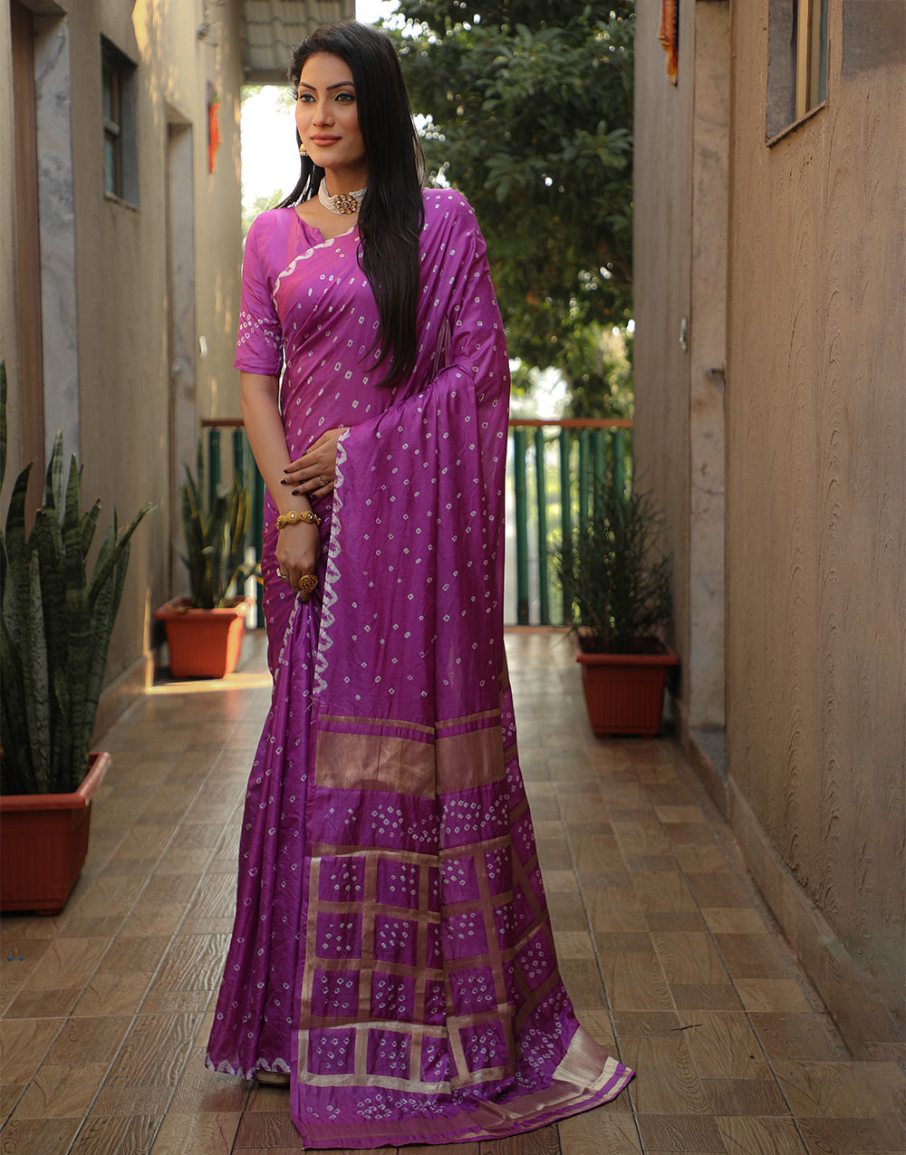 Purple Bandhani Saree With Zari Weaving Work