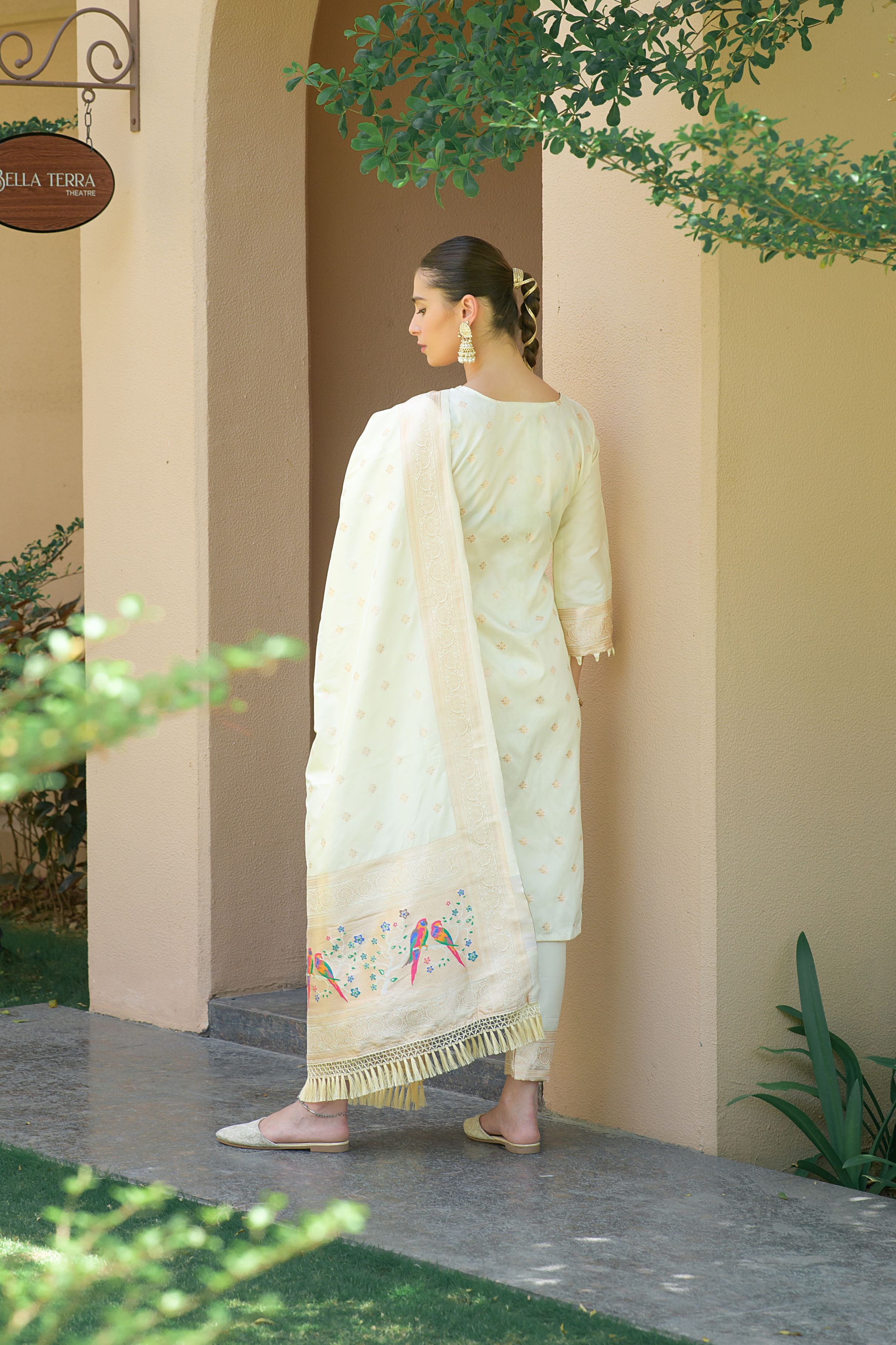 Off White Paithani Silk With Zari Weaving Salwar Suit (Unstitched)