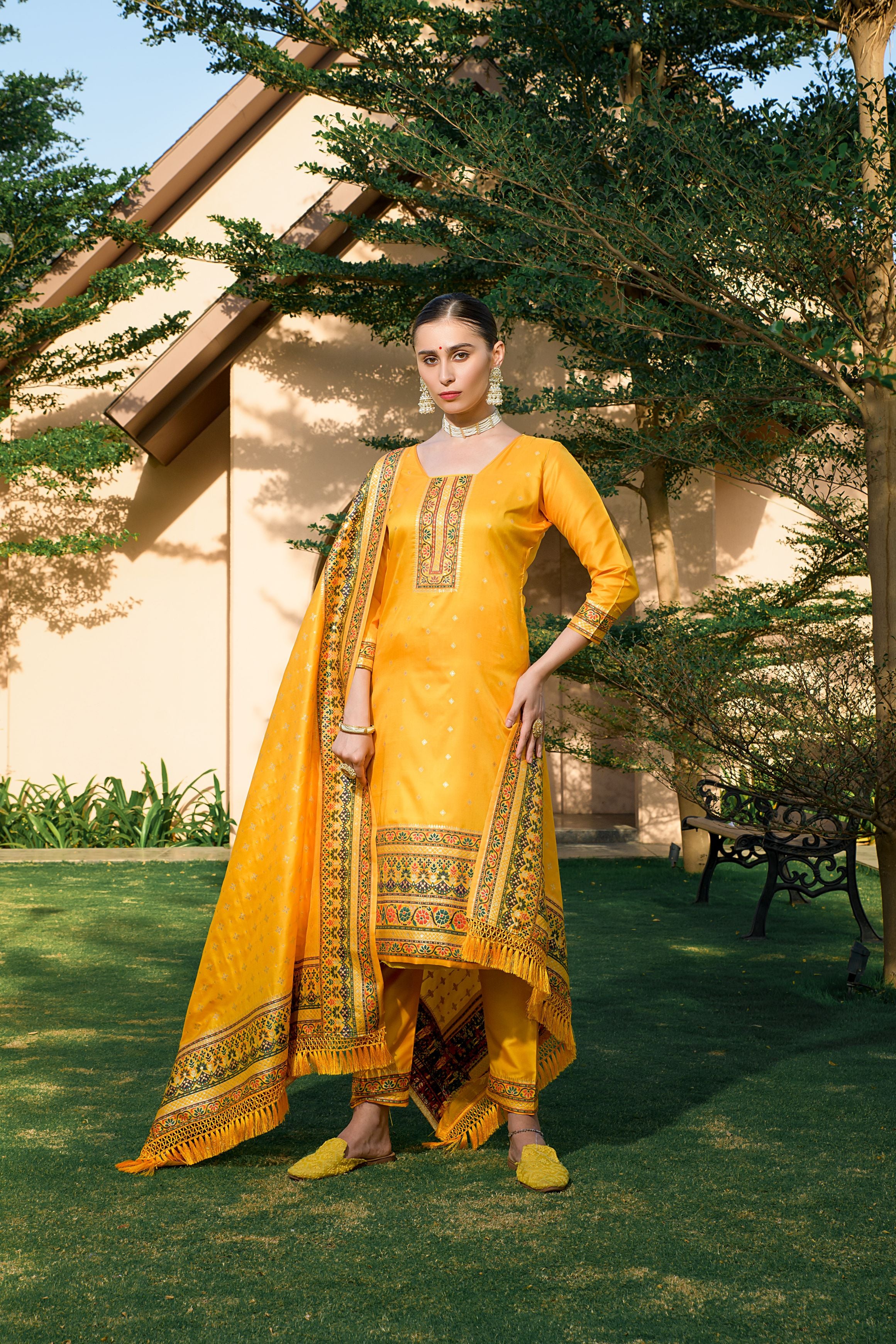 Yellow Silk Pashmina Work Salwar Suit ( Unstitched )