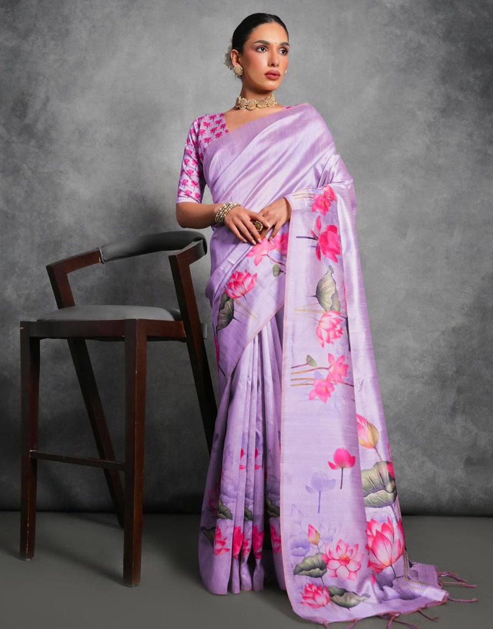 Bright Lavender Soft Tussar Silk Saree With Lotus Printed Work