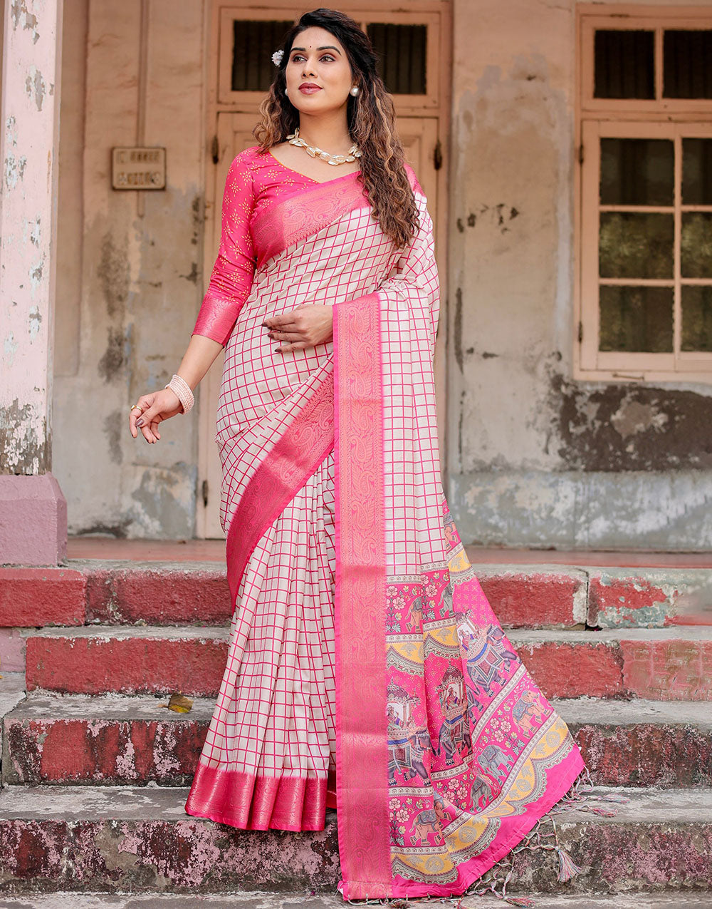 Pink & Off White Silk Saree With Digital Printed Work