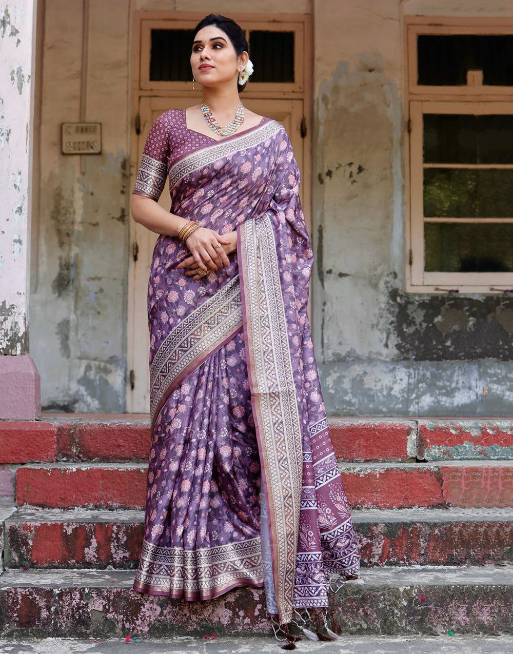 Luxury Purple Silk Saree With Digital Printed Work