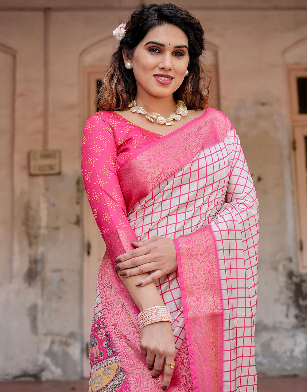 Pink & Off White Silk Saree With Digital Printed Work