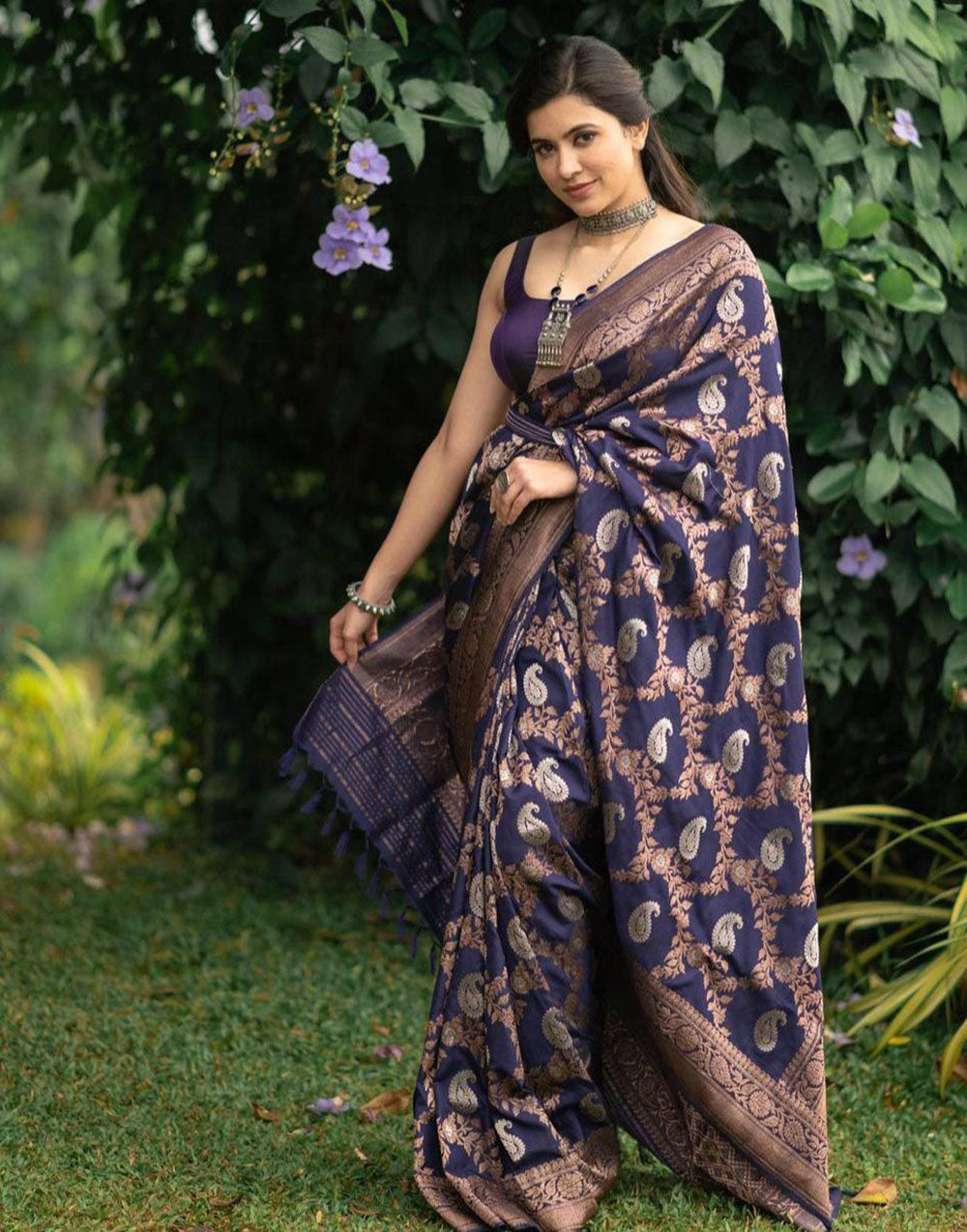 Eggplant Purple Soft Lichi Silk Saree With Zari Weaving Work