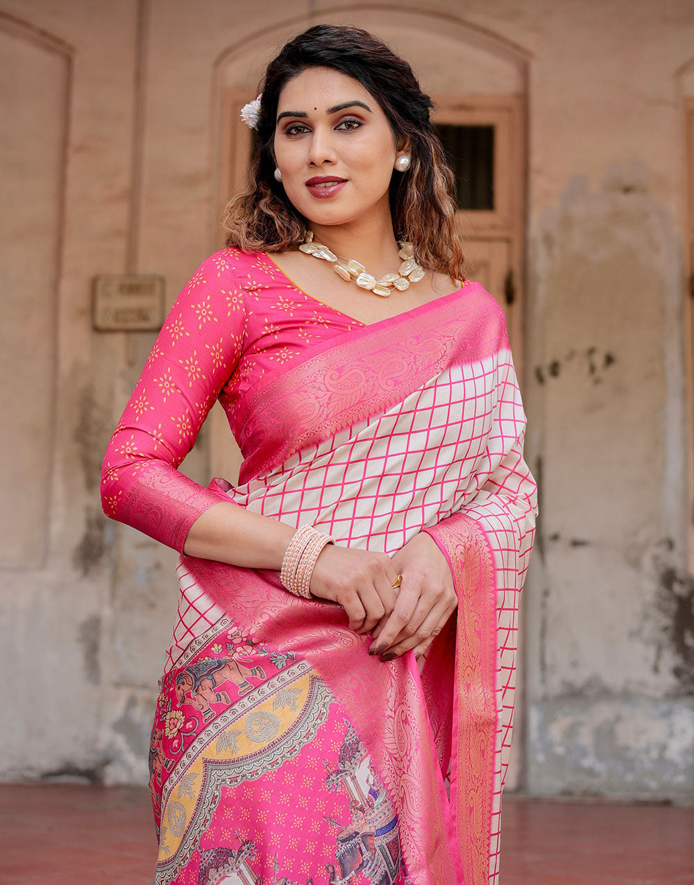 Pink & Off White Silk Saree With Digital Printed Work