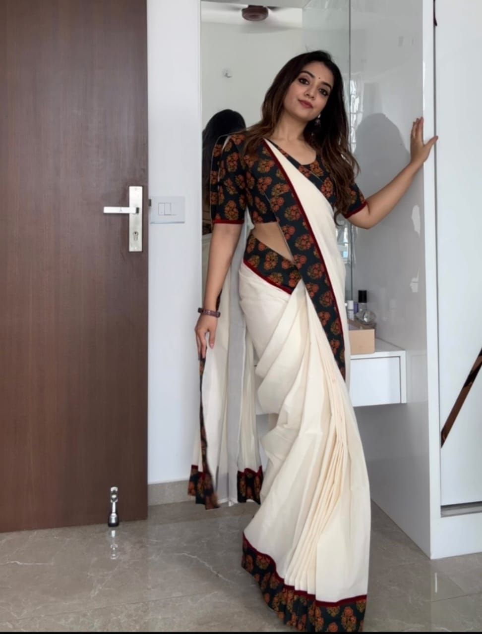 Sareewave Presents Designer Cotton Linen Silk Saree