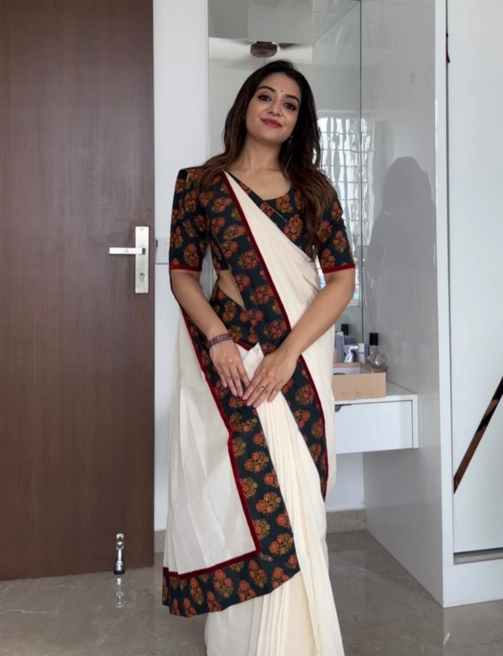 Sareewave Presents Designer Cotton Linen Silk Saree