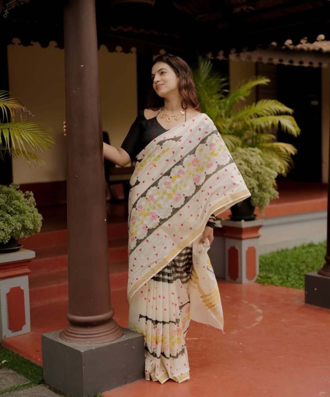 Sareewave Presents Designer Cotton Linen Silk Saree