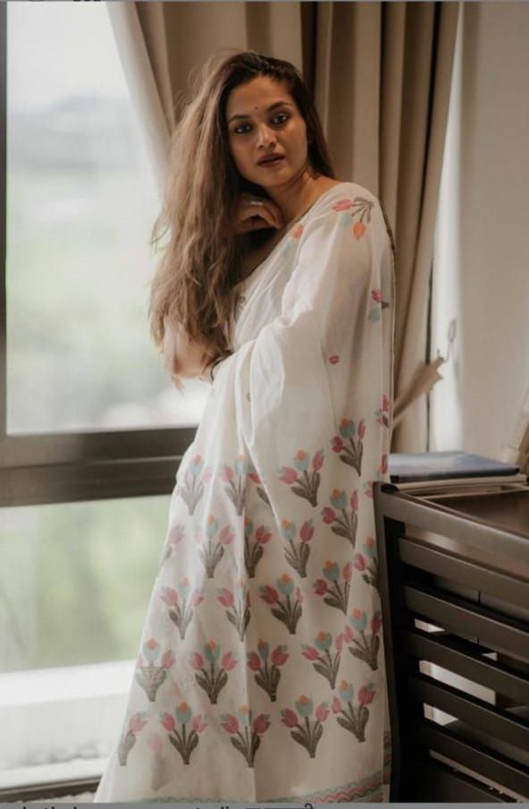 Sareewave Presents Designer Cotton Linen Silk Saree