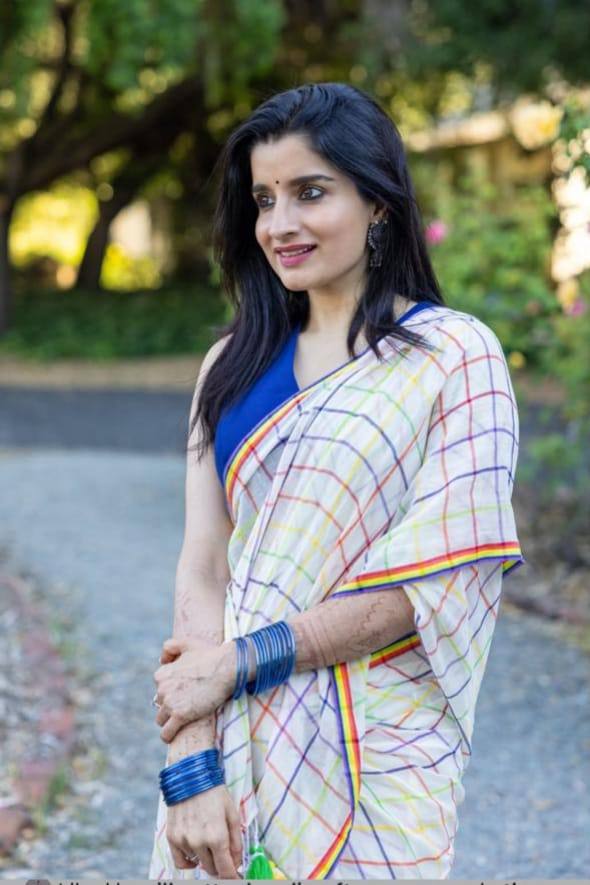 Sareewave Presents Designer Cotton Linen Silk Saree