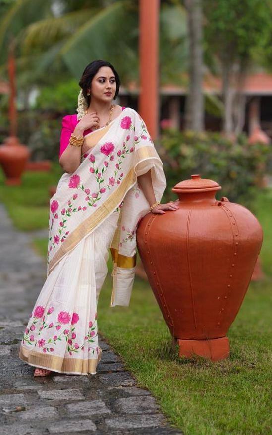 Sareewave Presents Designer Cotton Linen Silk Saree