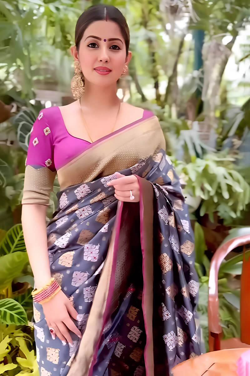 BEAUTIFUL RICH PALLU & JACQUARD WORK SOFT LICHI SILK SAREE
