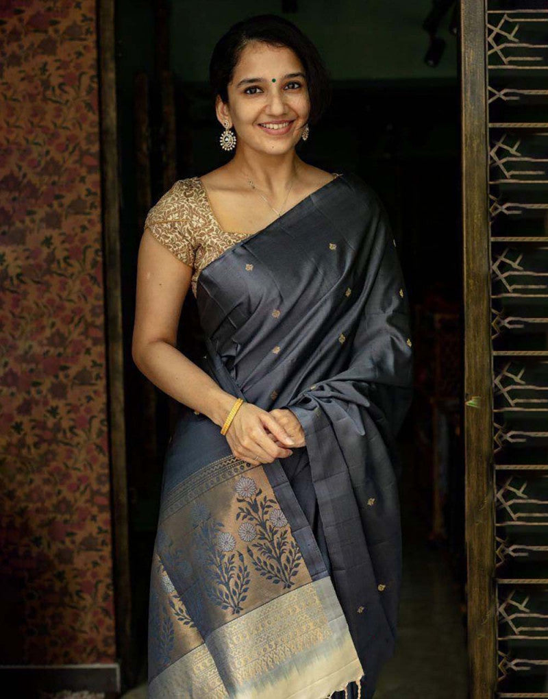 Black Colour Rich Pallu And Jacquard Work Silk Saree