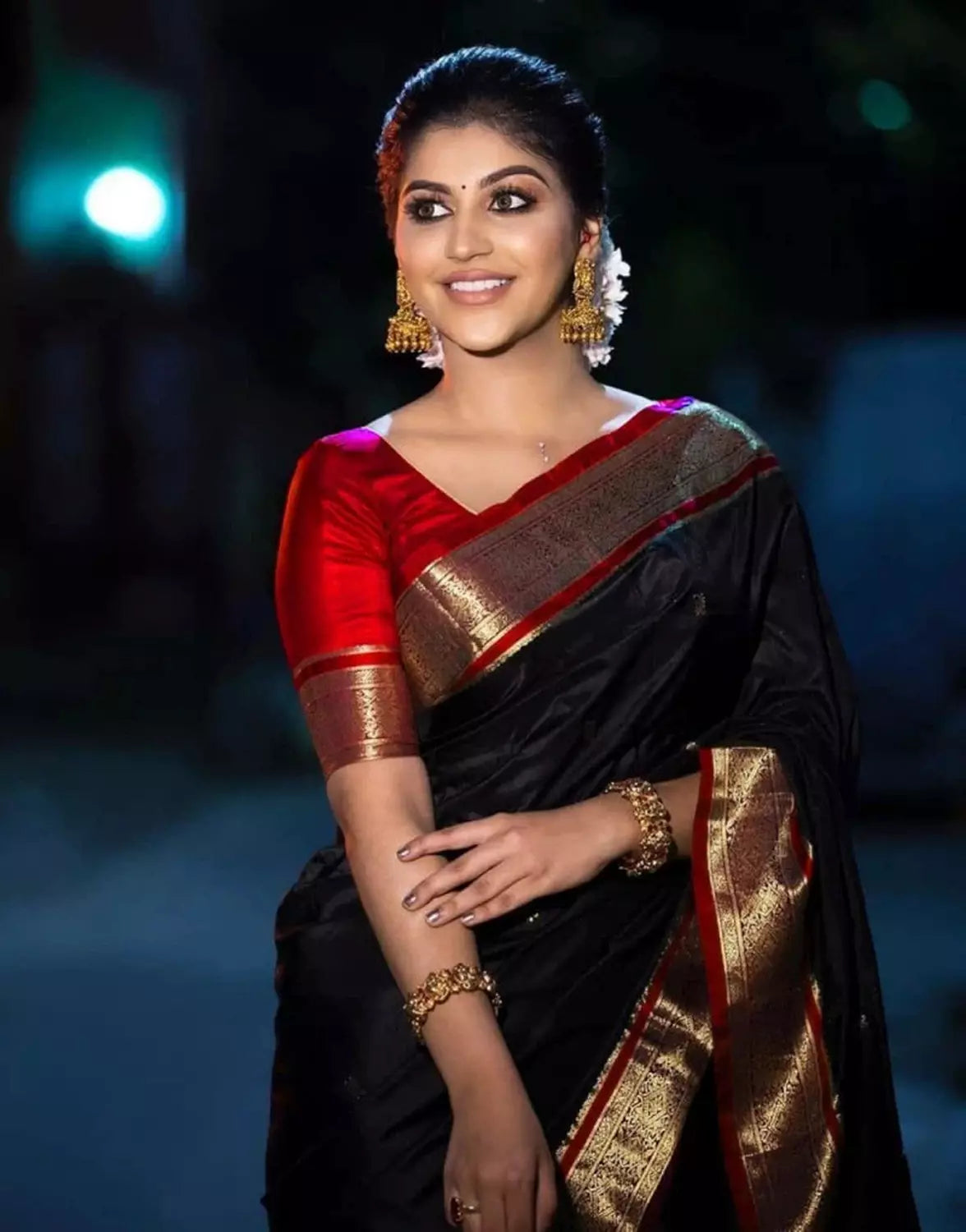 Hot Red And Black Colour Soft Lichi Silk Saree