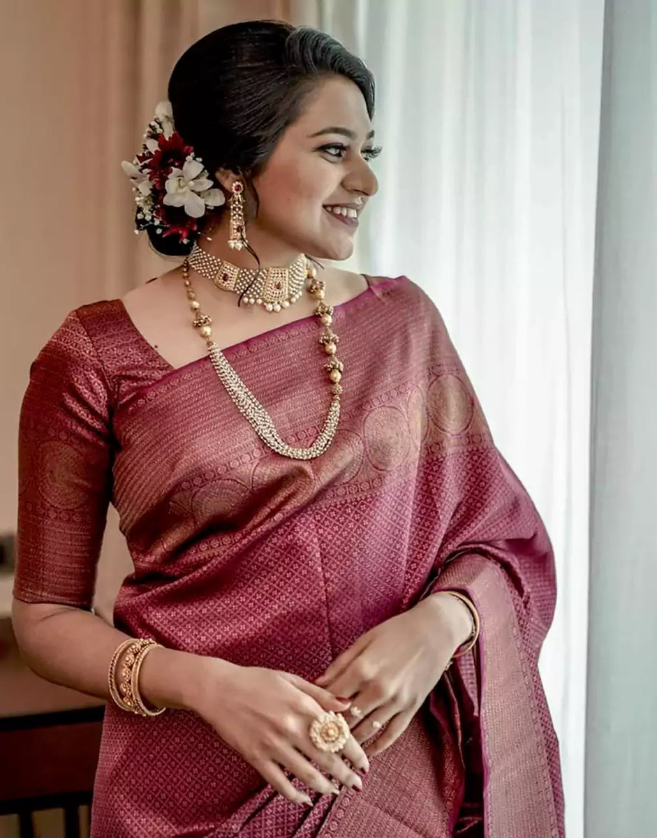 Christian wedding manthrakodi sales sarees