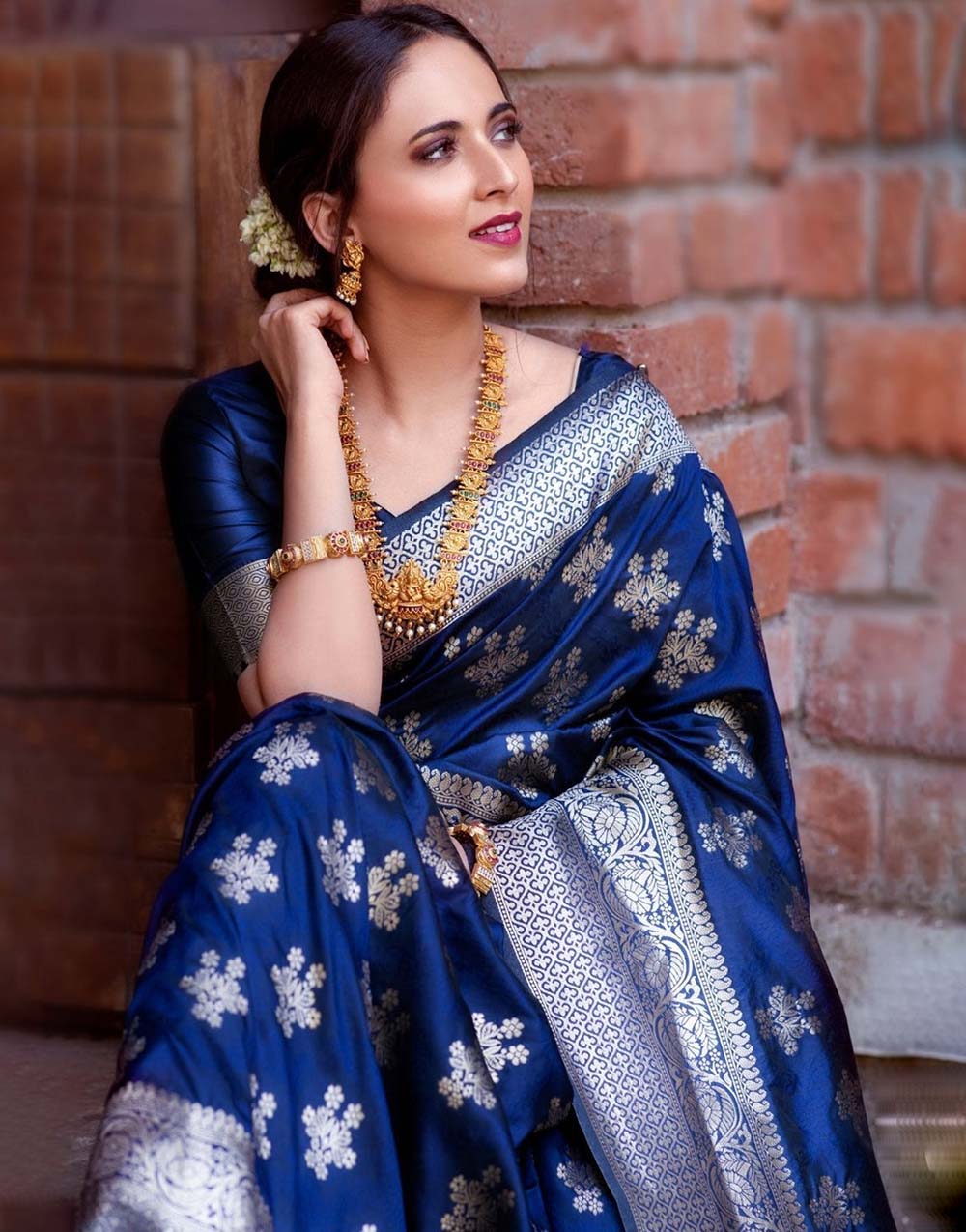 Royal Blue Soft Blender Silk Weaving Silver Zari Saree