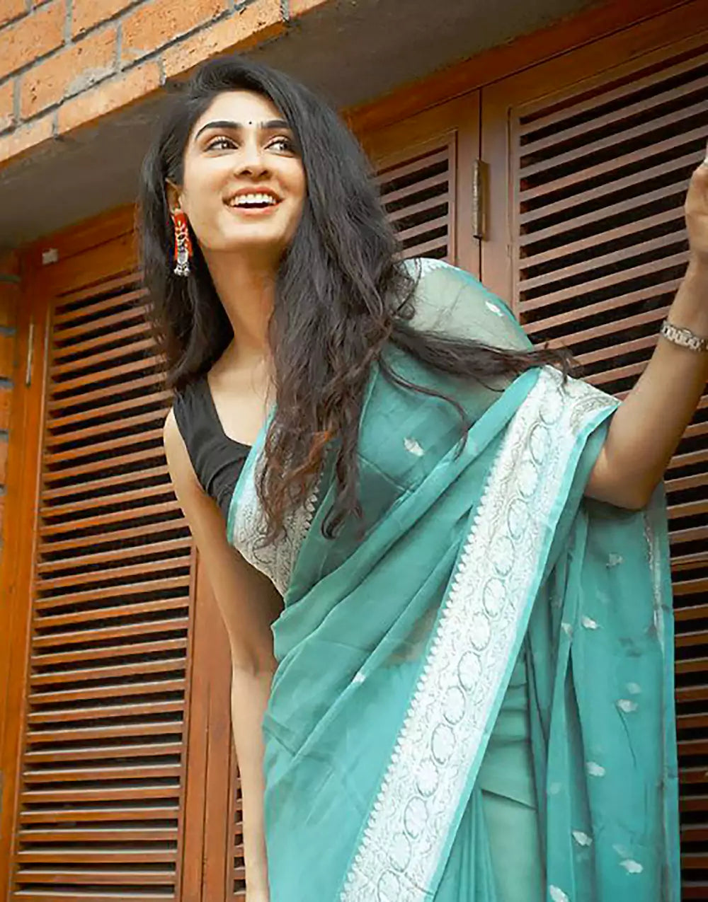 Aqua Blue Colour Soft Lichi Silk Saree With Rich Pallu