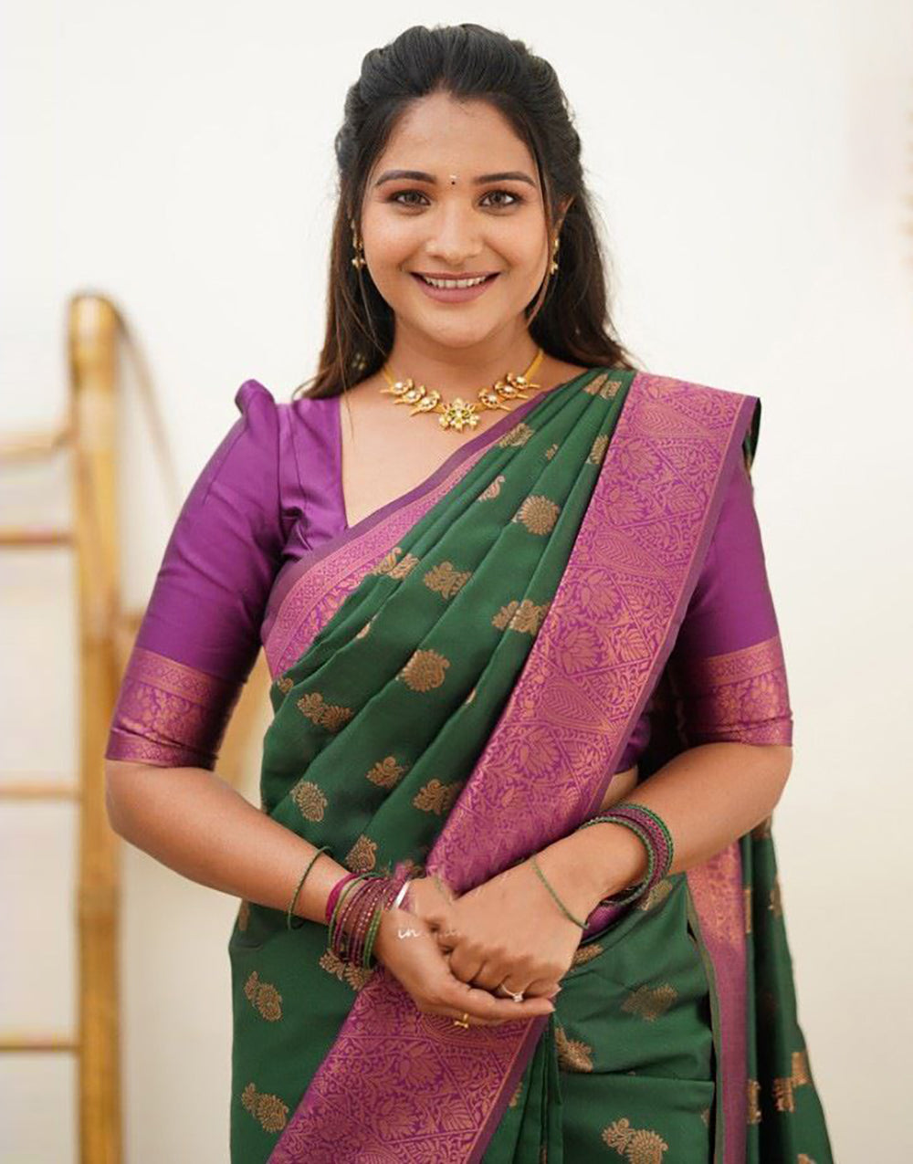 Attractive Green Copper Zari Saree With Jaquard border Blouse