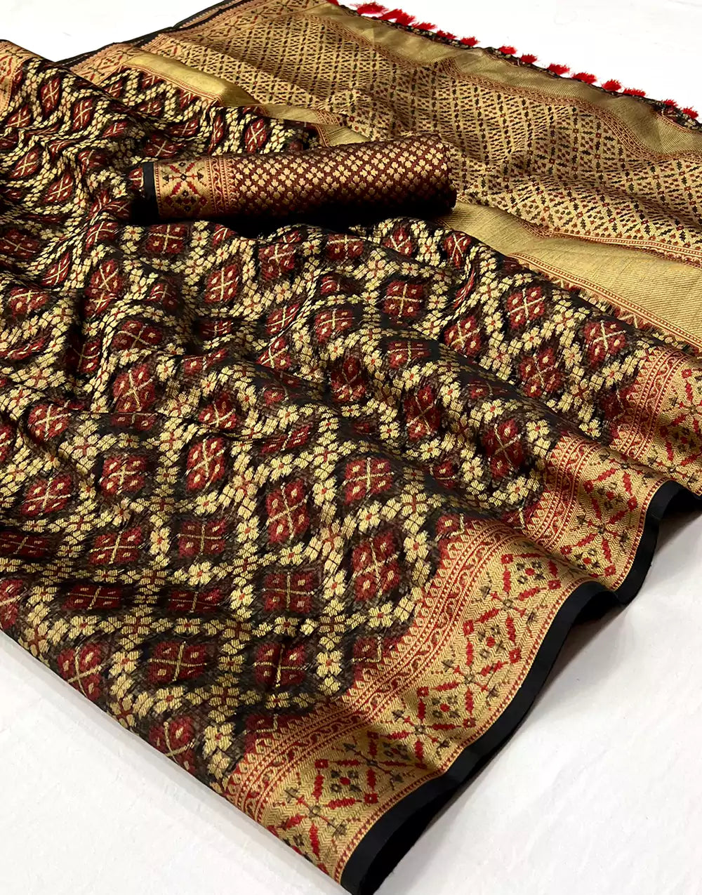 Black Kora Muslin Silk Saree With Zari Weaving Work