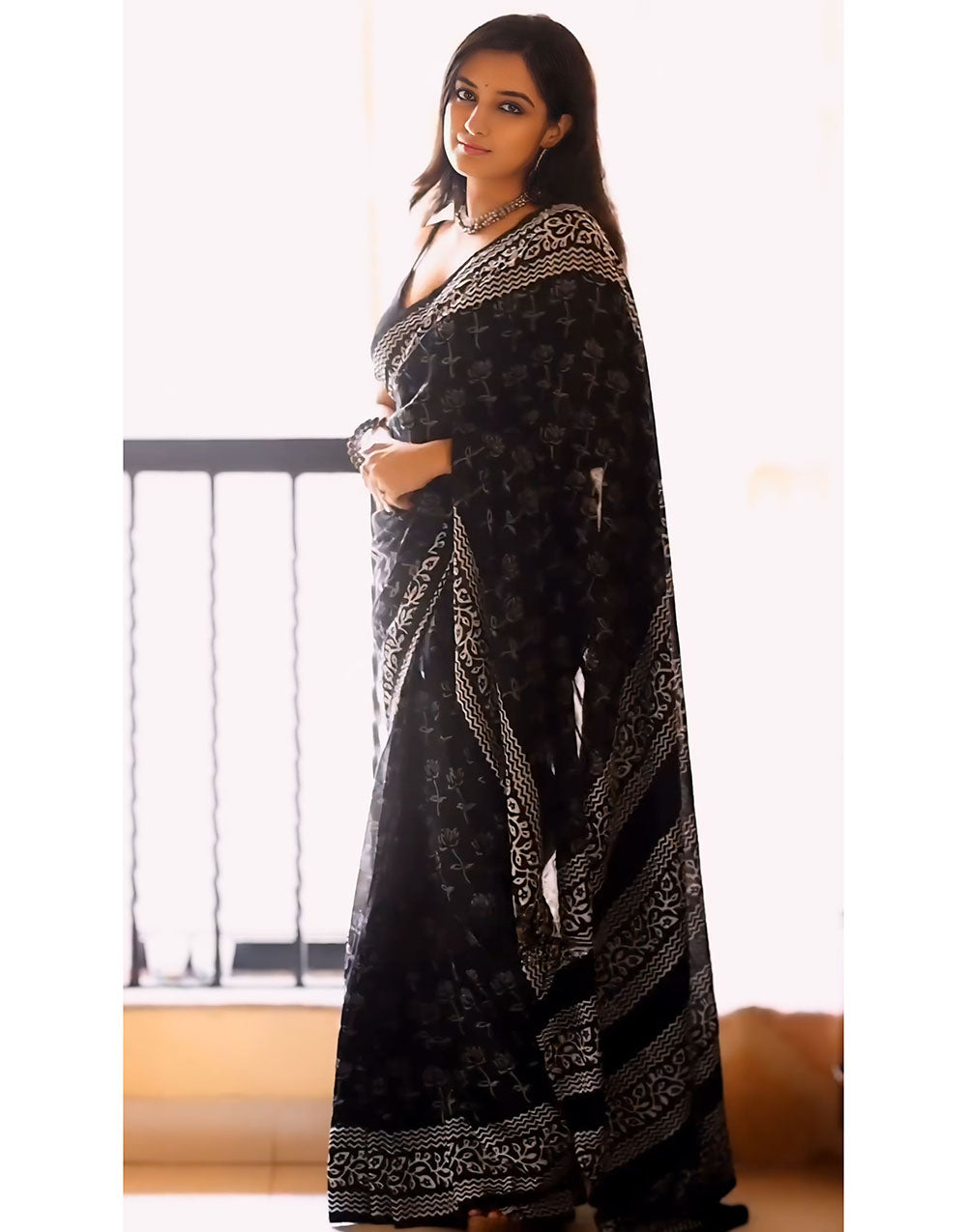 1 Minute Ready To Wear Black Cotton Saree