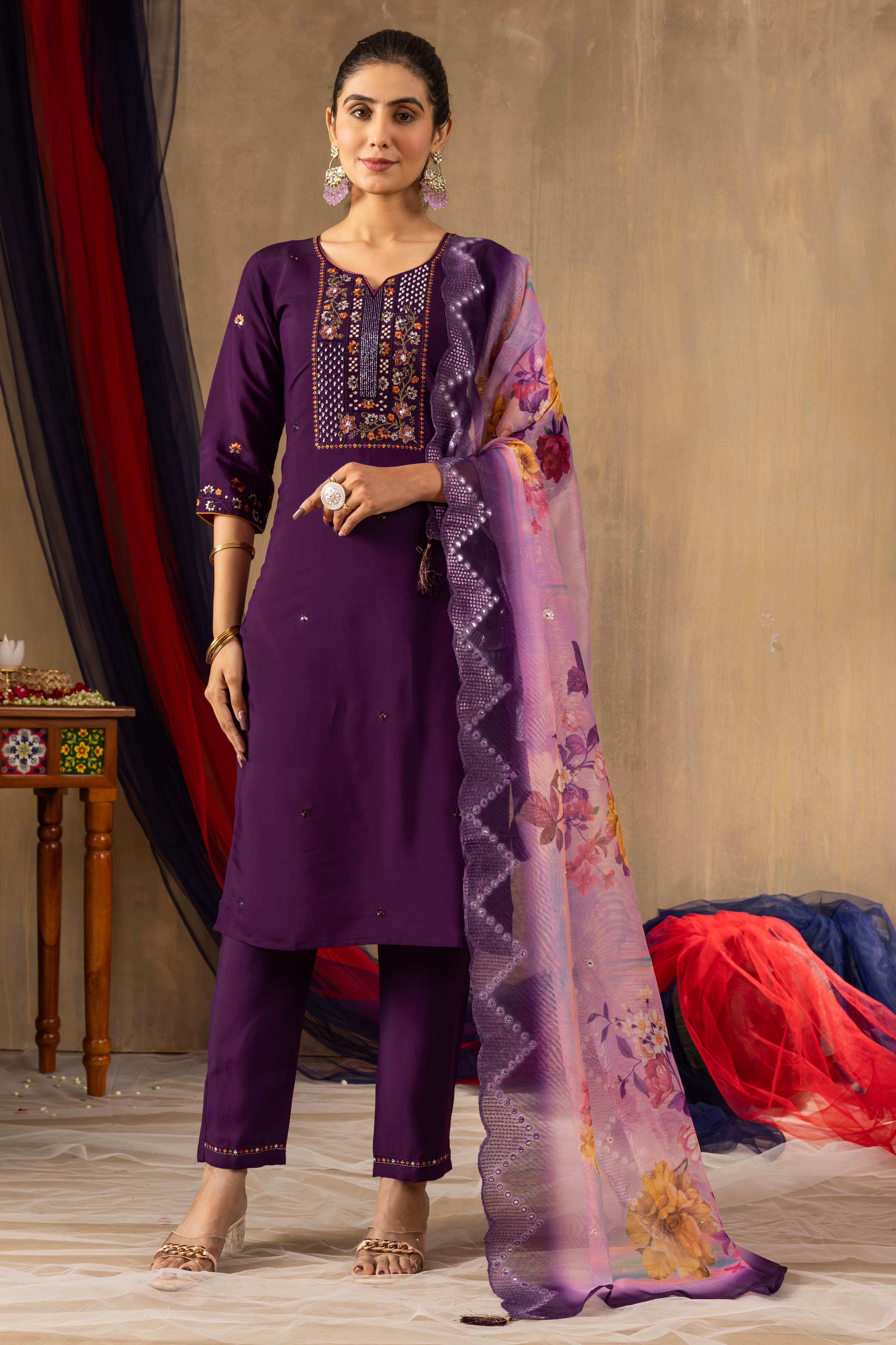 Elegant Straight Kurti Pant Dupatta Set
