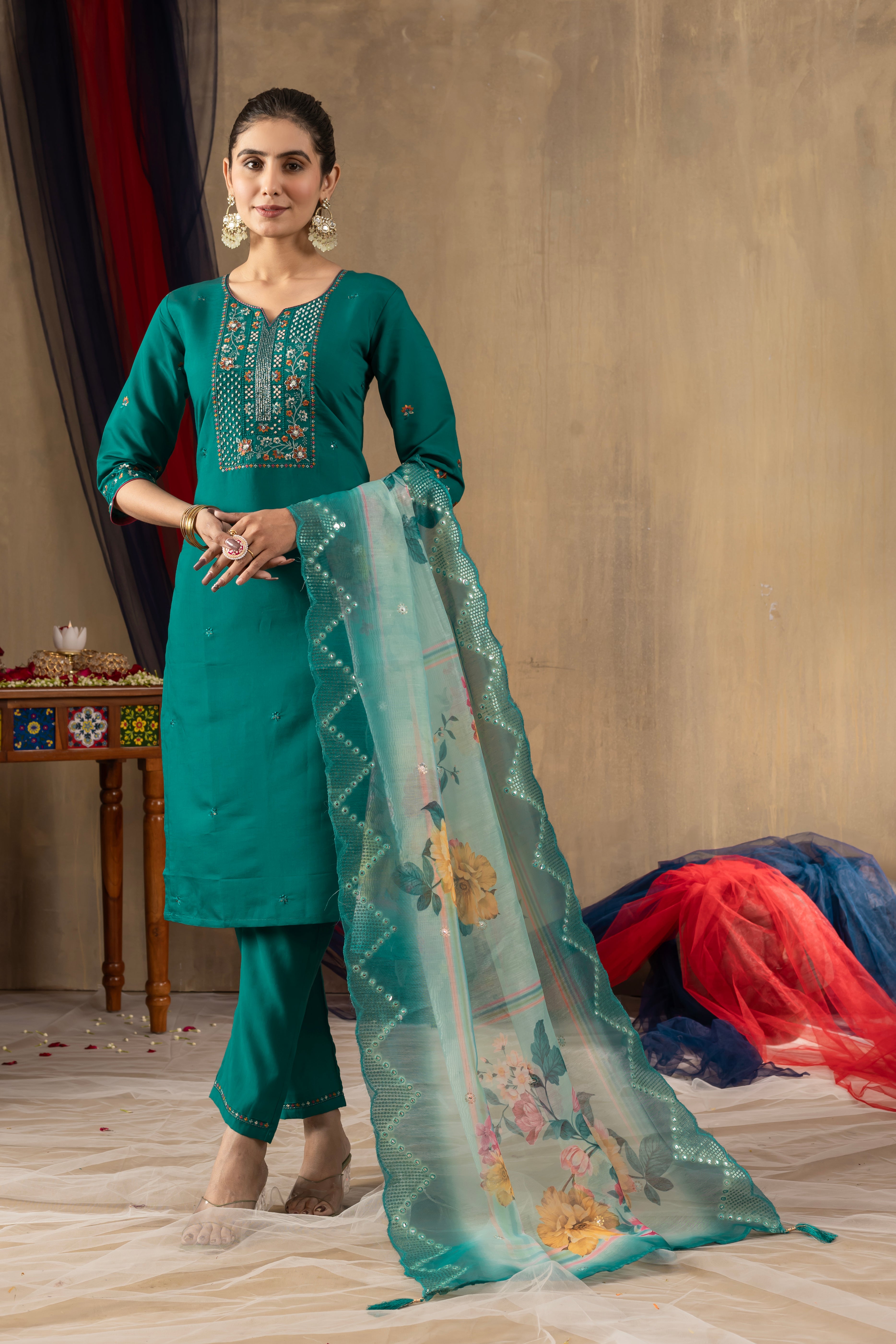 Elegant Straight Kurti Pant Dupatta Set
